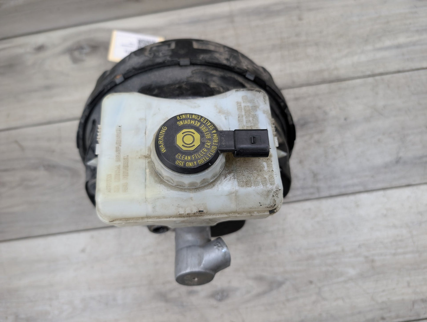 2009 - 2017 Audi Q5 8R ABS Cylinder Booster 8R0612103H EA888