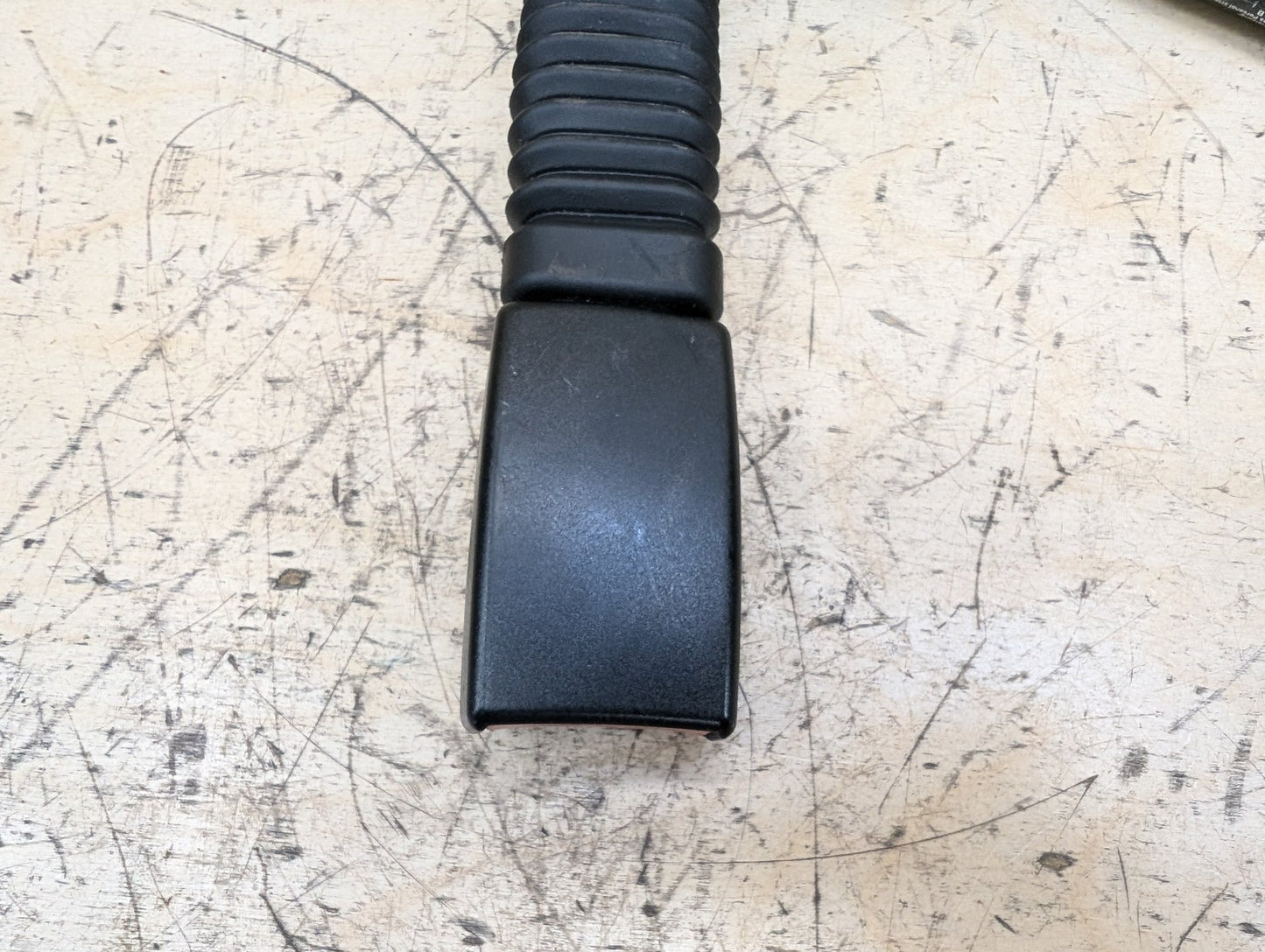 13-16 OEM BMW F01 F02 F10 528 535 750 Front Right Passenger Side Seatbelt Buckle