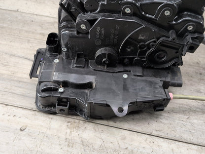 16-22 OEM BMW G11 G12 FRONT RIGHT PASSENGER Door Lock Latch Actuator SOFT CLOSE