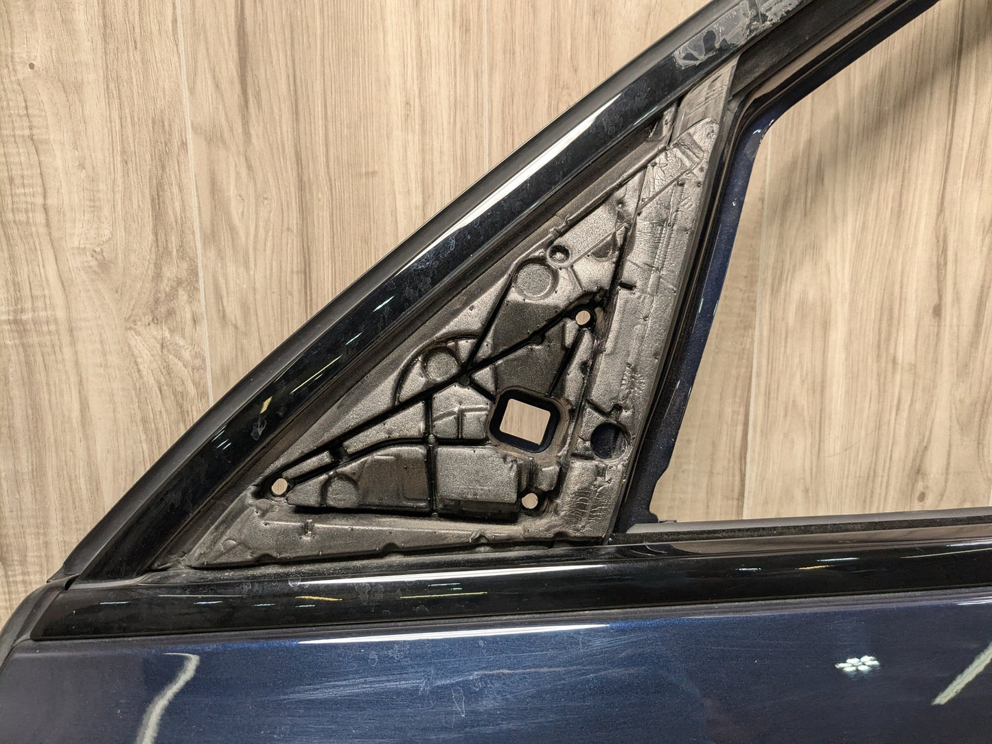 19-25 OEM BMW F95 G05 X5 X5M Front Left Driver Door Shell Panel