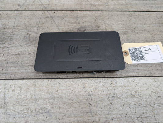 2019-2026 BMW X5 G05 Wireless Phone Charger Module 5A0E550