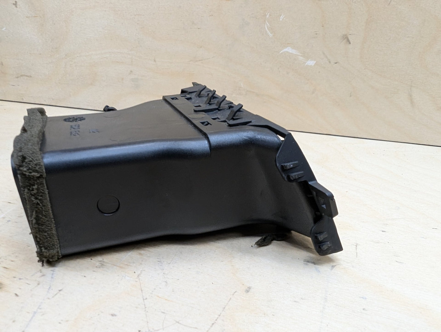 OEM BMW E90 E92 E93 328 335 Right Passenger Side Dashboard Dash Air Vent Grille