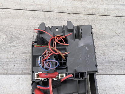 2007 - 2013 BMW X5 E70 Front Power Distribution Fuse Box 9145115 N62B48B