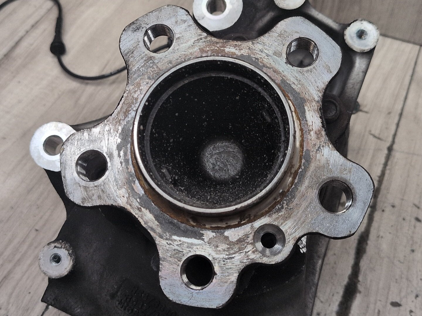 19-25 OEM BMW G20 G22 G23 FRONT Right Passenger Hub Spindle Knuckle Bearing RWD
