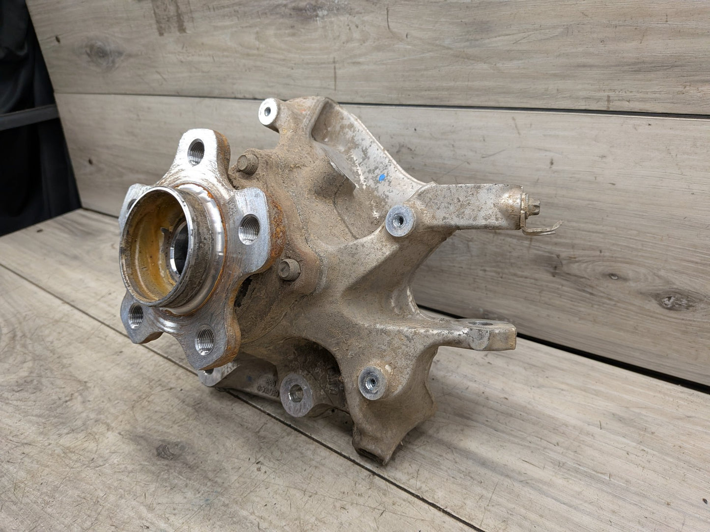OEM BMW G01 X3 30i 30iX M40iX REAR Right Passenger Knuckle Hub Spindle Bearing
