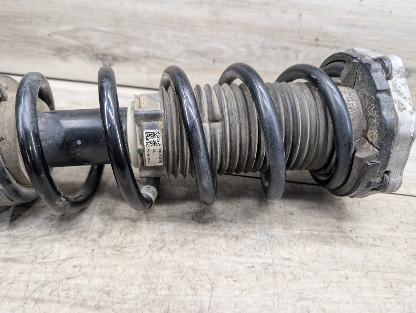 18-24 OEM BMW G01 X3 30i 30iX REAR Left or Right Spring Strut Shock Absorber