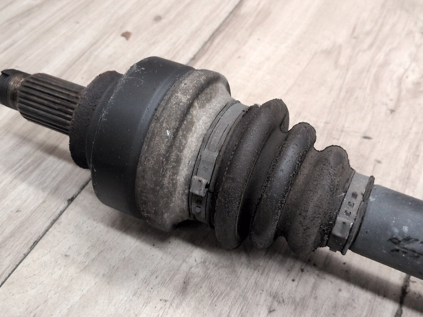OEM BMW F22 F23 F30 F32 F33 F36 AT Rear Left Driver Half Shaft Output CV Axle