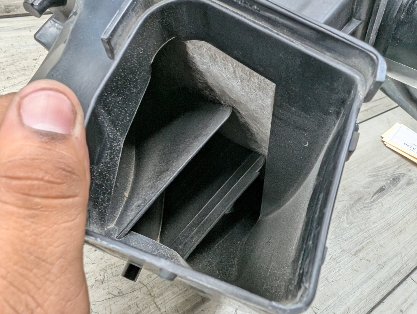 OEM BMW G05 G12 G30 540 740 Air Box Filter Cleaner Intake Resonator Muffler B58