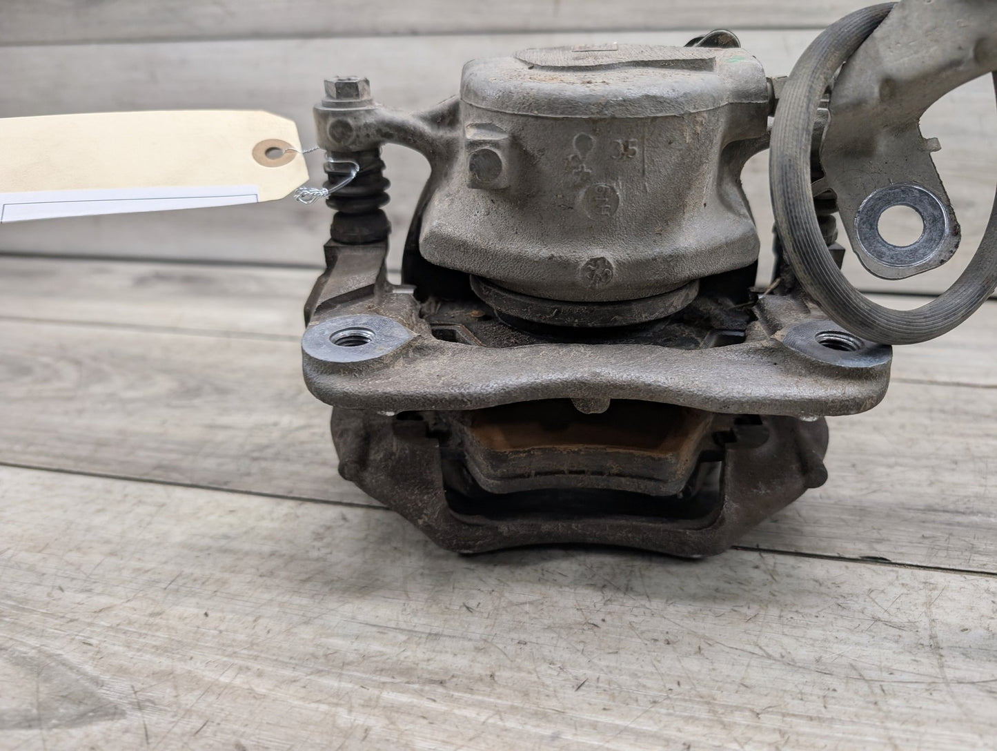 18-24 OEM BMW G01 G02 G20 G42 X3 30 230 330 B46 Front Left Driver Brake Caliper