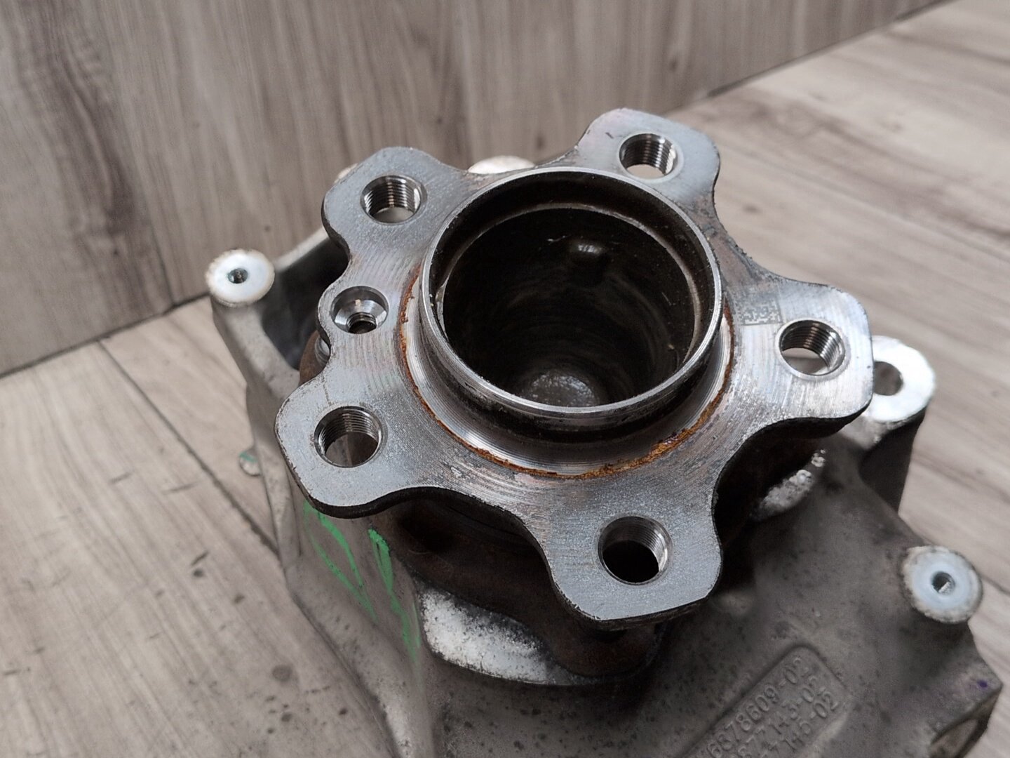 OEM BMW G20 G22 G23 330 M340 FRONT Left Driver Hub Spindle Knuckle Bearing RWD