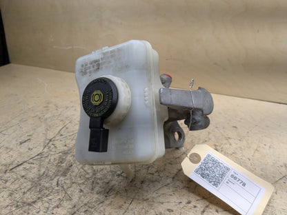 2012-2018 Audi A6 C7 Master Brake Fluid Reservoir 8K0611301A OEM