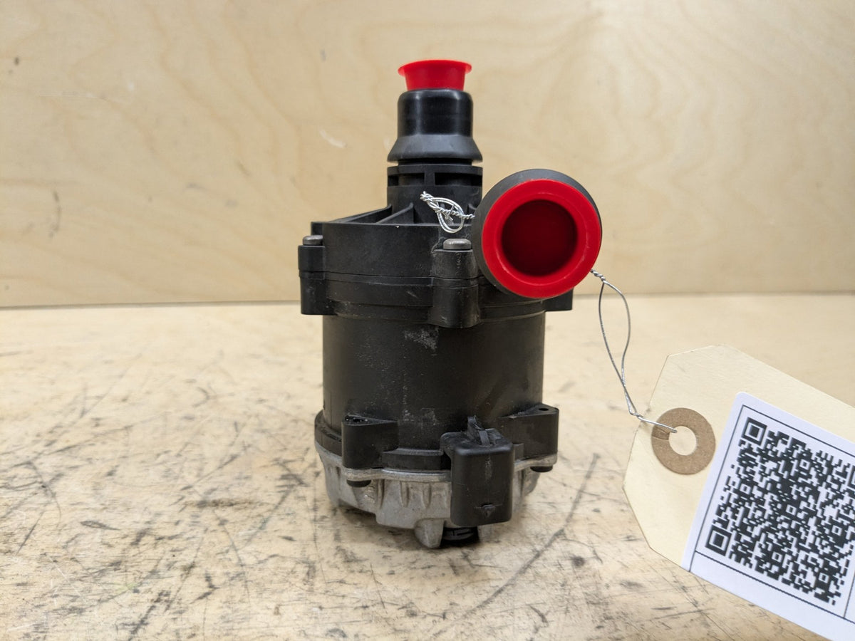 16-24 OEM BMW F90 G11 G12 G30 M5 Engine Electric Auxiliary Water Coolant Pump