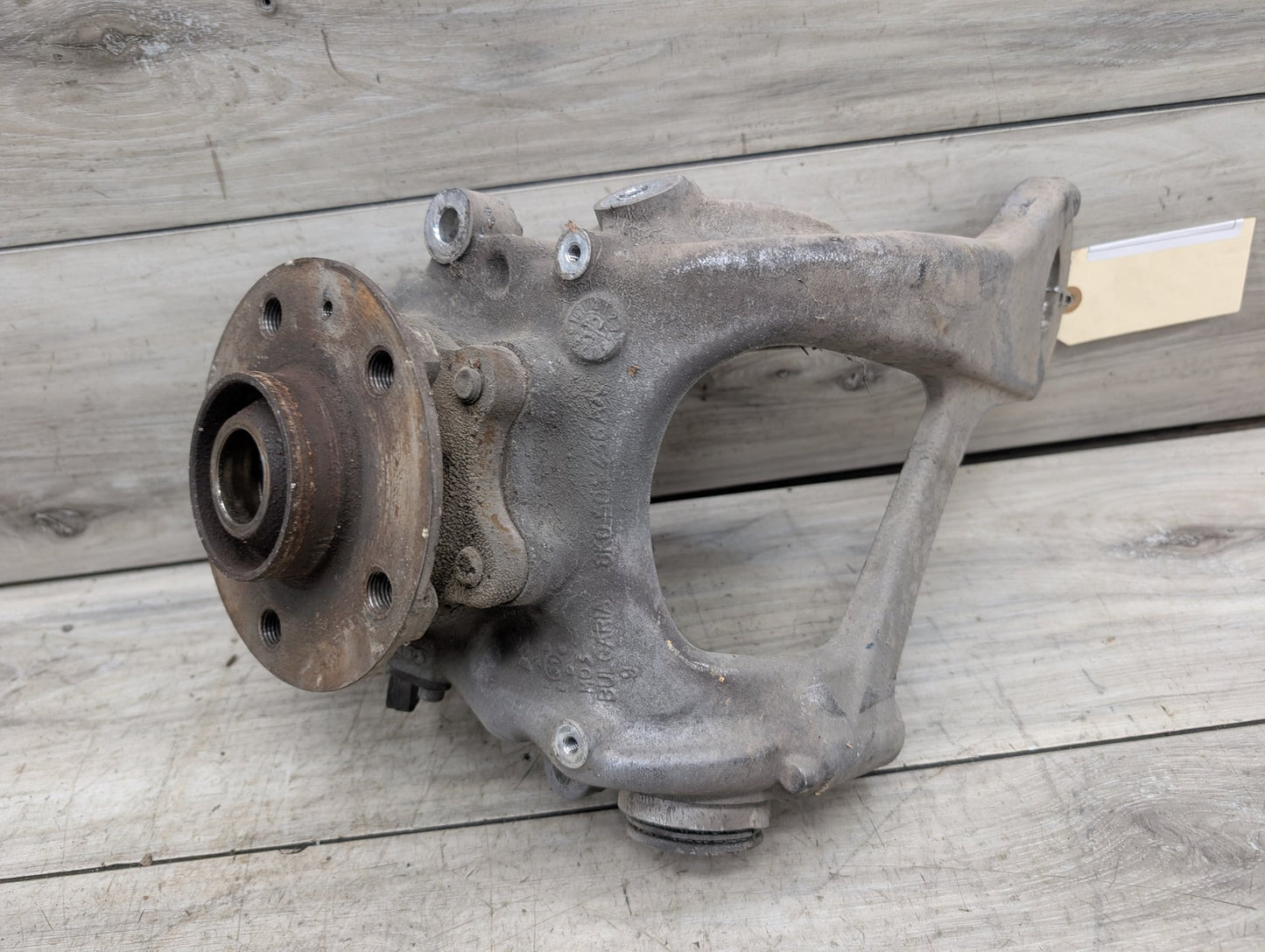 2008 - 2017 Audi S5 8T Rear Right Passenger Spindle Knuckle w/ Bearing 8K0505436A