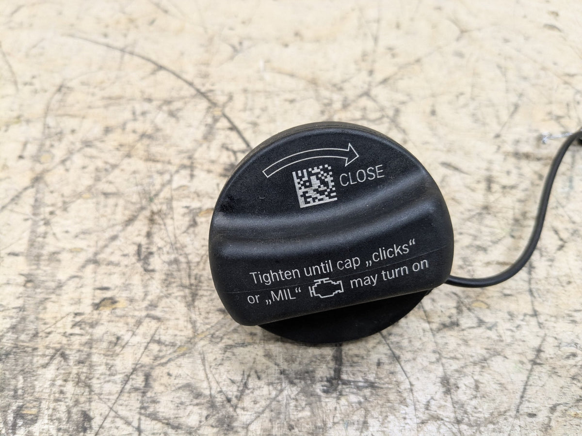 OEM BMW F15 F30 F44 F48 F80 G01 G05 G20 G30 G80 M3 M4 Fuel Gas Tank Filler Cap