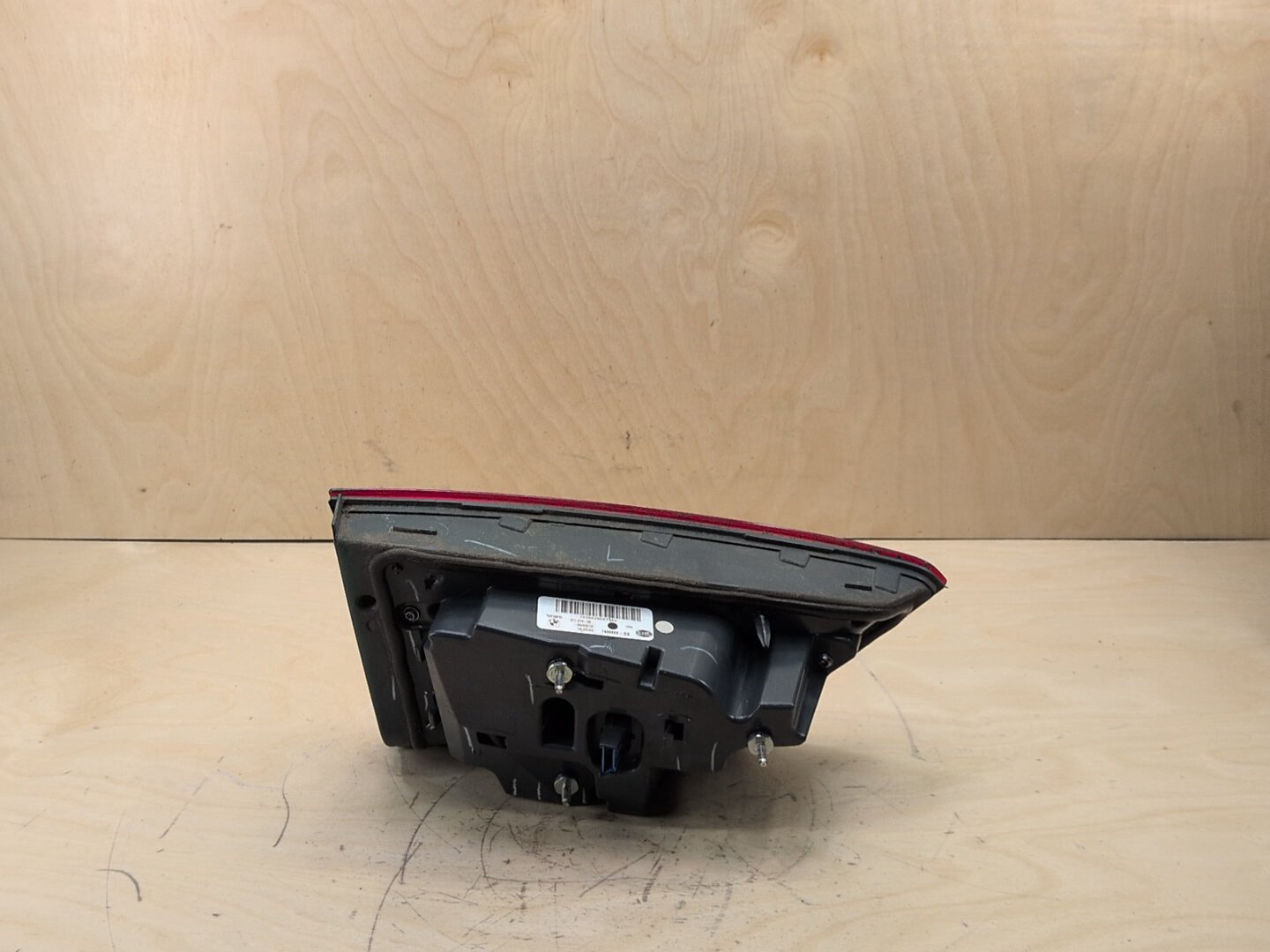 15-19 OEM BMW F16 F86 X6 X6M Rear Right Passenger Inner Liftgate Stop Tail Light