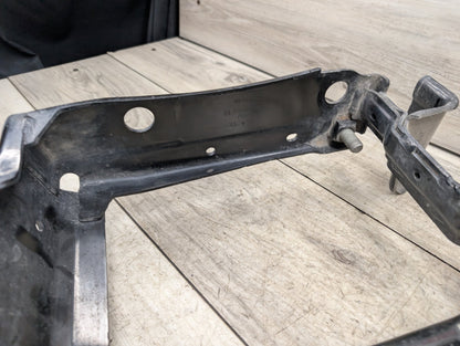 OEM BMW G20 G22 G23 G26 Front Right Passenger Radiator Reinforcement Bracket
