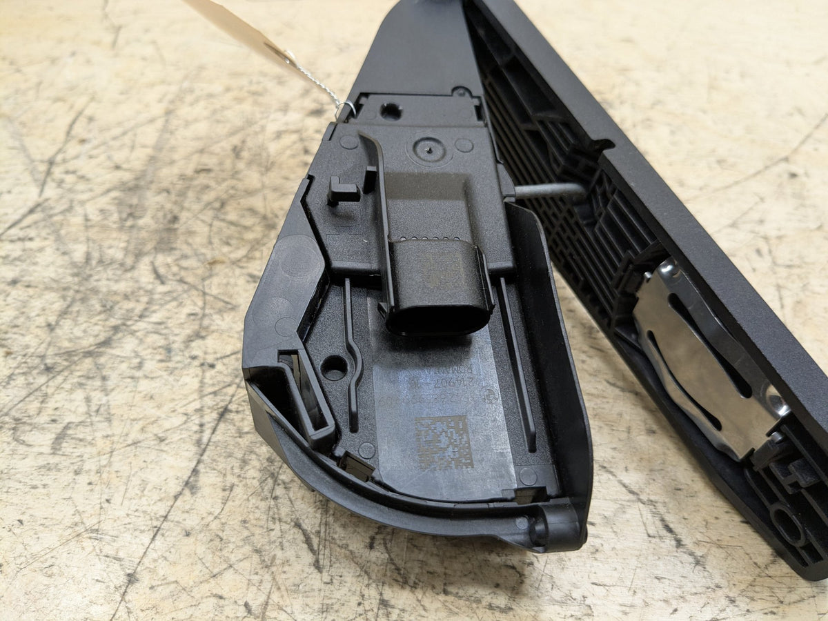 OEM BMW F15 F25 F30 F36 G01 G05 G12 G20 Accelerator Throttle Gas Pedal Sensor