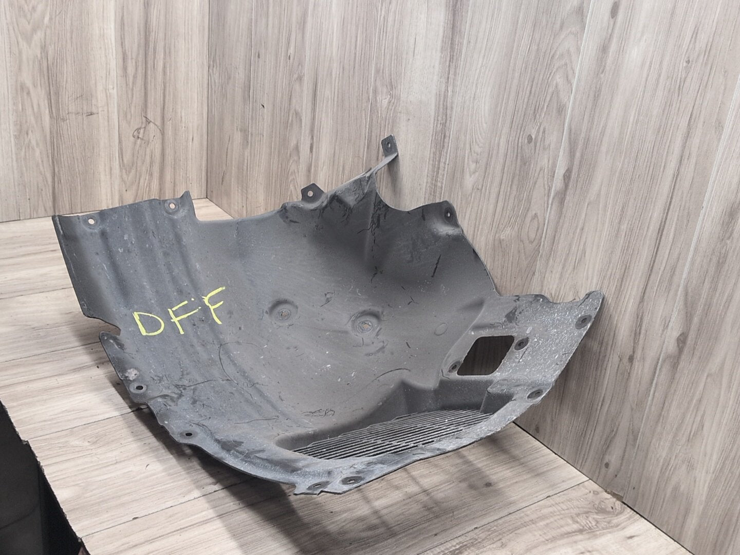 OEM BMW G20 G22 G23 M340 M440 Front Left Driver Fender Liner Wheel Splash Shield