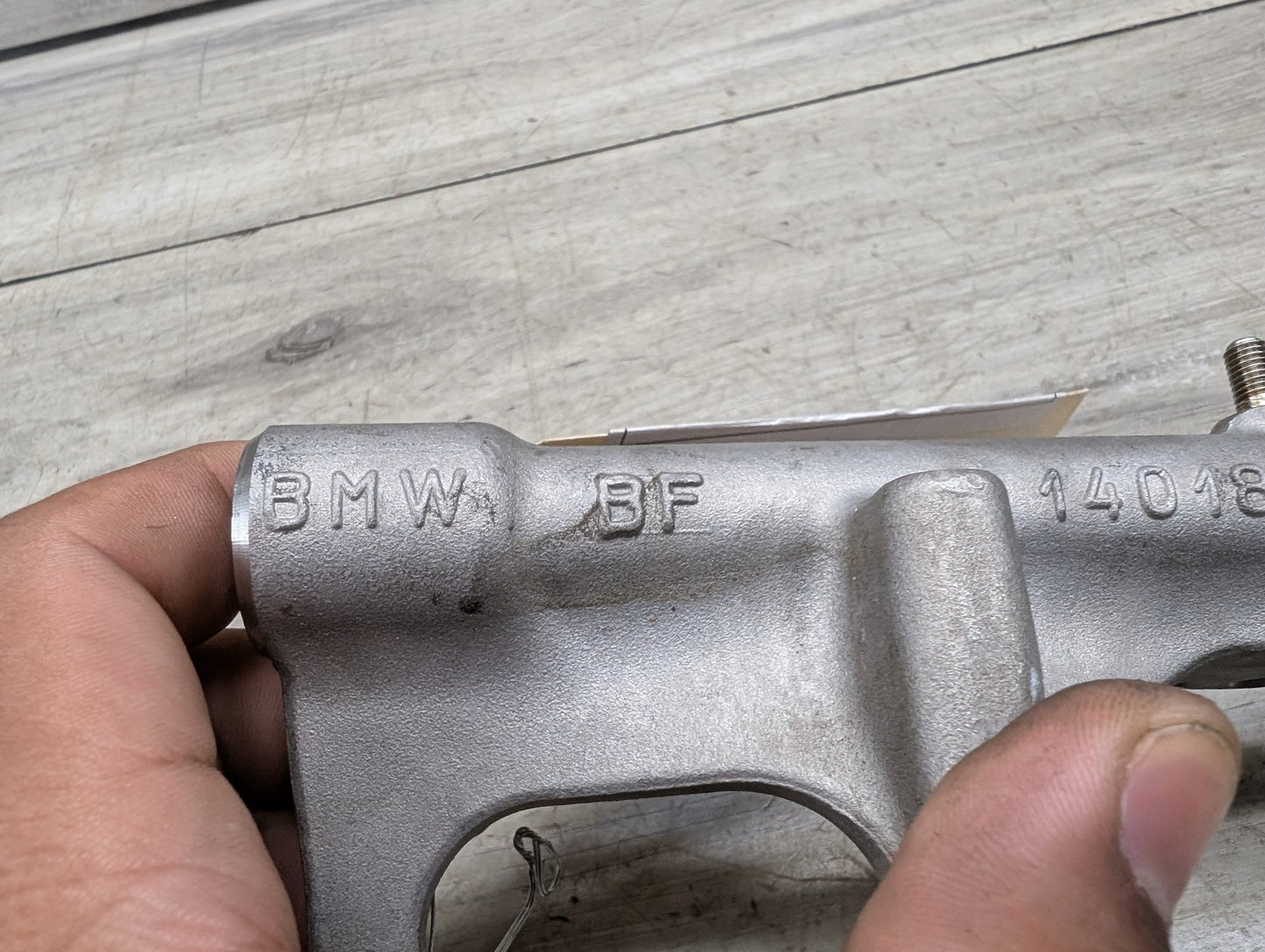 OEM BMW F30 G30 M240 340 440 540 740 Engine Pressure Fuel Injector Rail Line B58