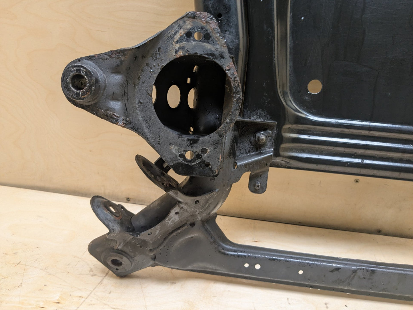 06-11 BMW 328i E90 AWD Front Axle Support Crossmember Subframe PN: 6776763