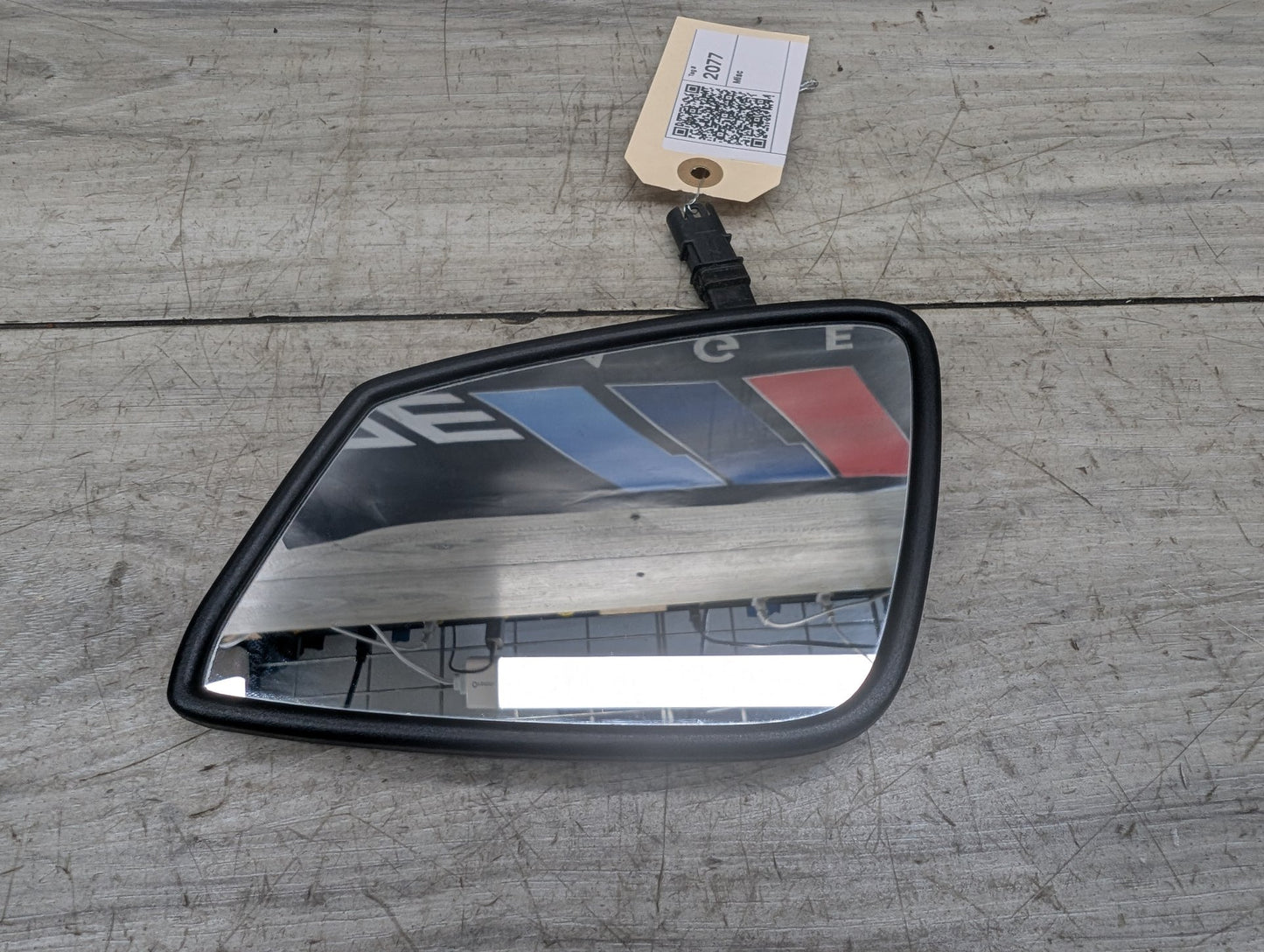 2011 - 2016 BMW 528i F10 Front Left Driver Side Mirror Glass 9251469 N20B20O0