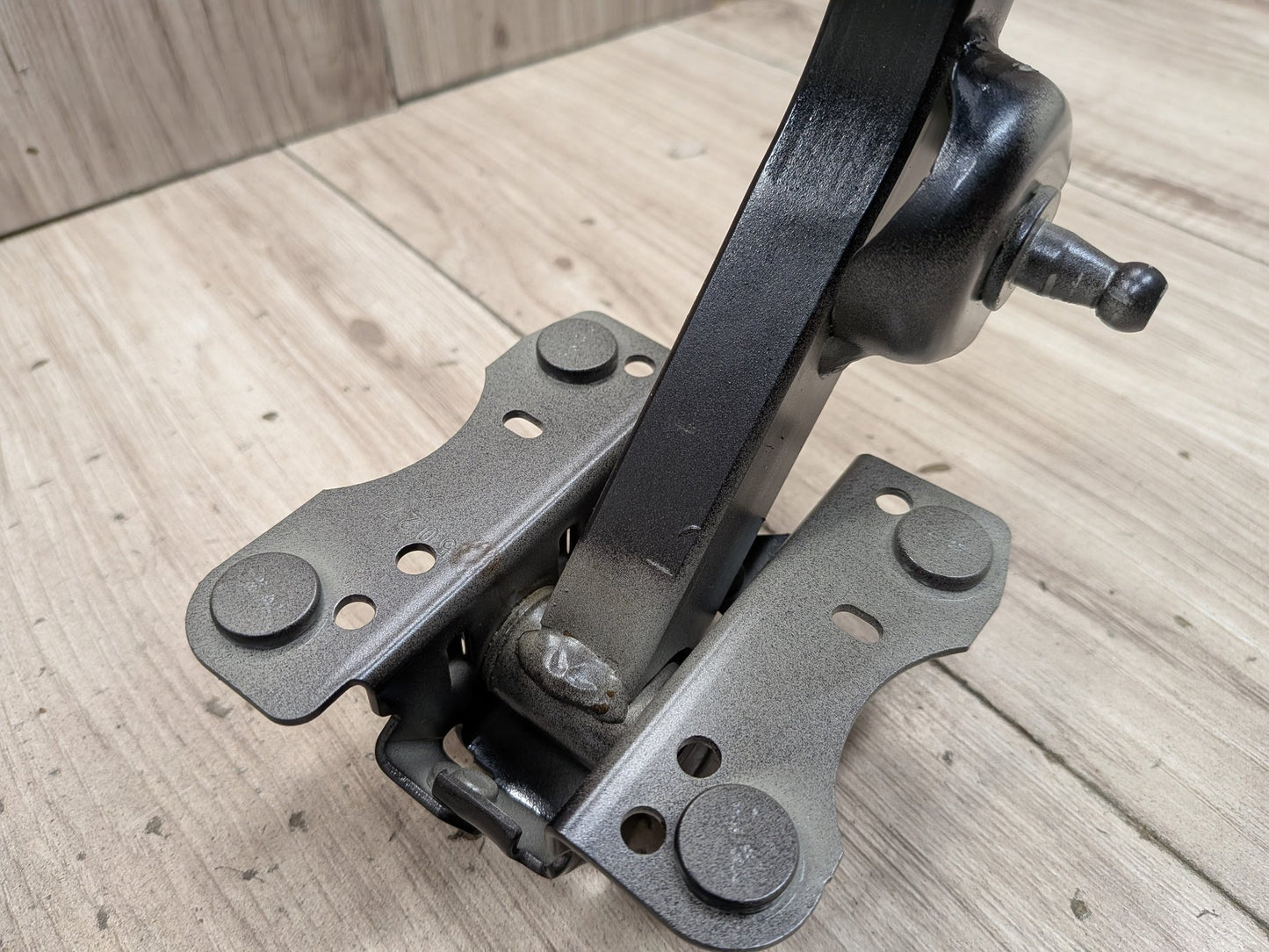 2018 BMW M550i xDrive G30 Rear Left Right Trunk Desk Lid Hinges SET PN: 7366398
