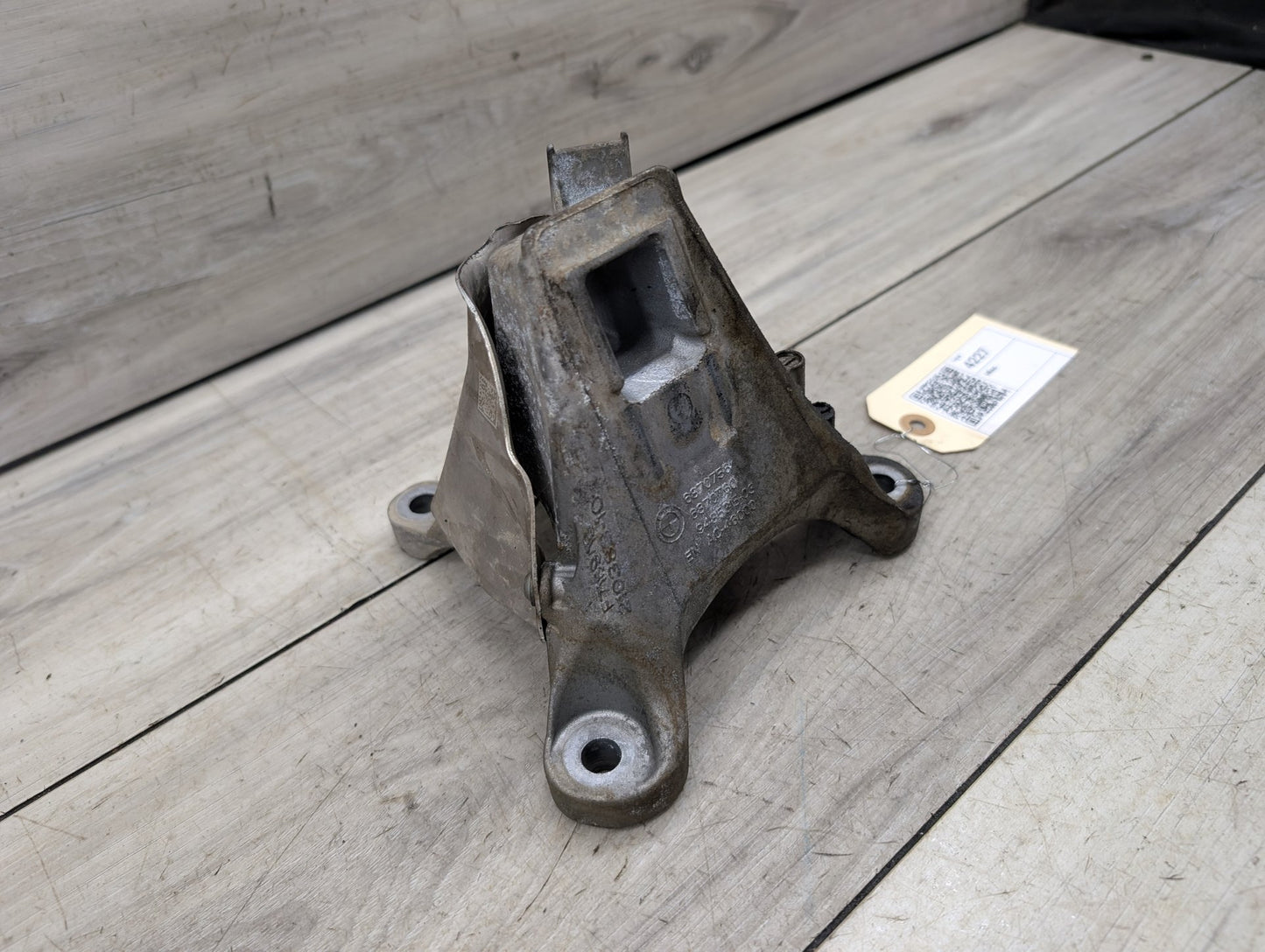 OEM BMW G01 G20 G26 G30 330 430 530 Right Passenger Engine B46 B48 Mount Bracket