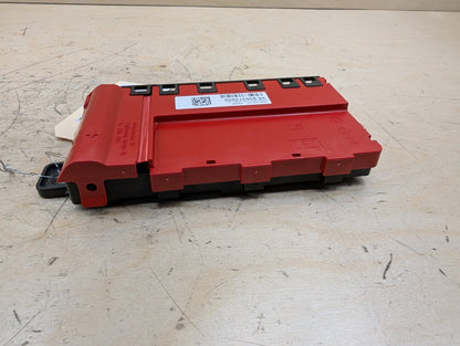 OEM BMW G11 G12 G14 G15 G16 G30 B+ Junction Terminal Power Relay Fuse Box