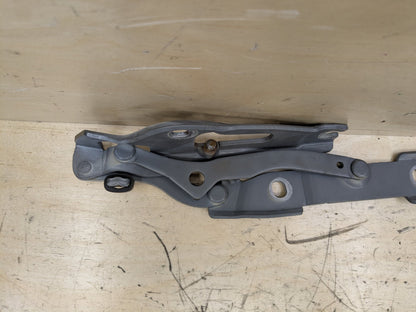 2007-2013 BMW 328i E92 Rear Upper Liftgate Trunk Support Hinges SET 7060628 OEM