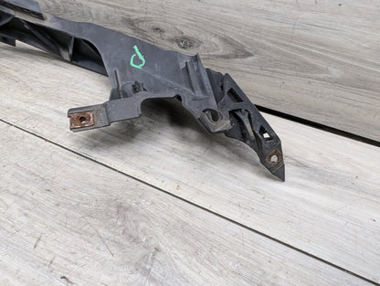 08-13 BMW E82 E88 128 135 Right Passenger Headlight Arm Bracket Support Mount