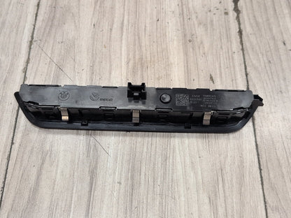 OEM BMW F90 M5 G30 530 540 M550 Front Left Driver Seat Memory Switch Button