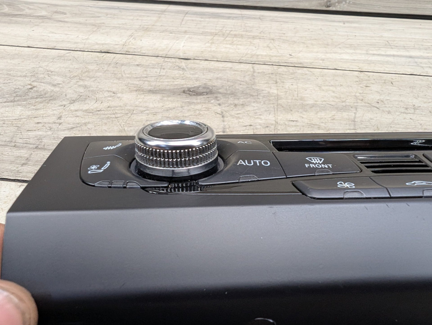 2008 - 2017 Audi S5 8T Front AC Heater Climate Control Switch 8K1820043AL