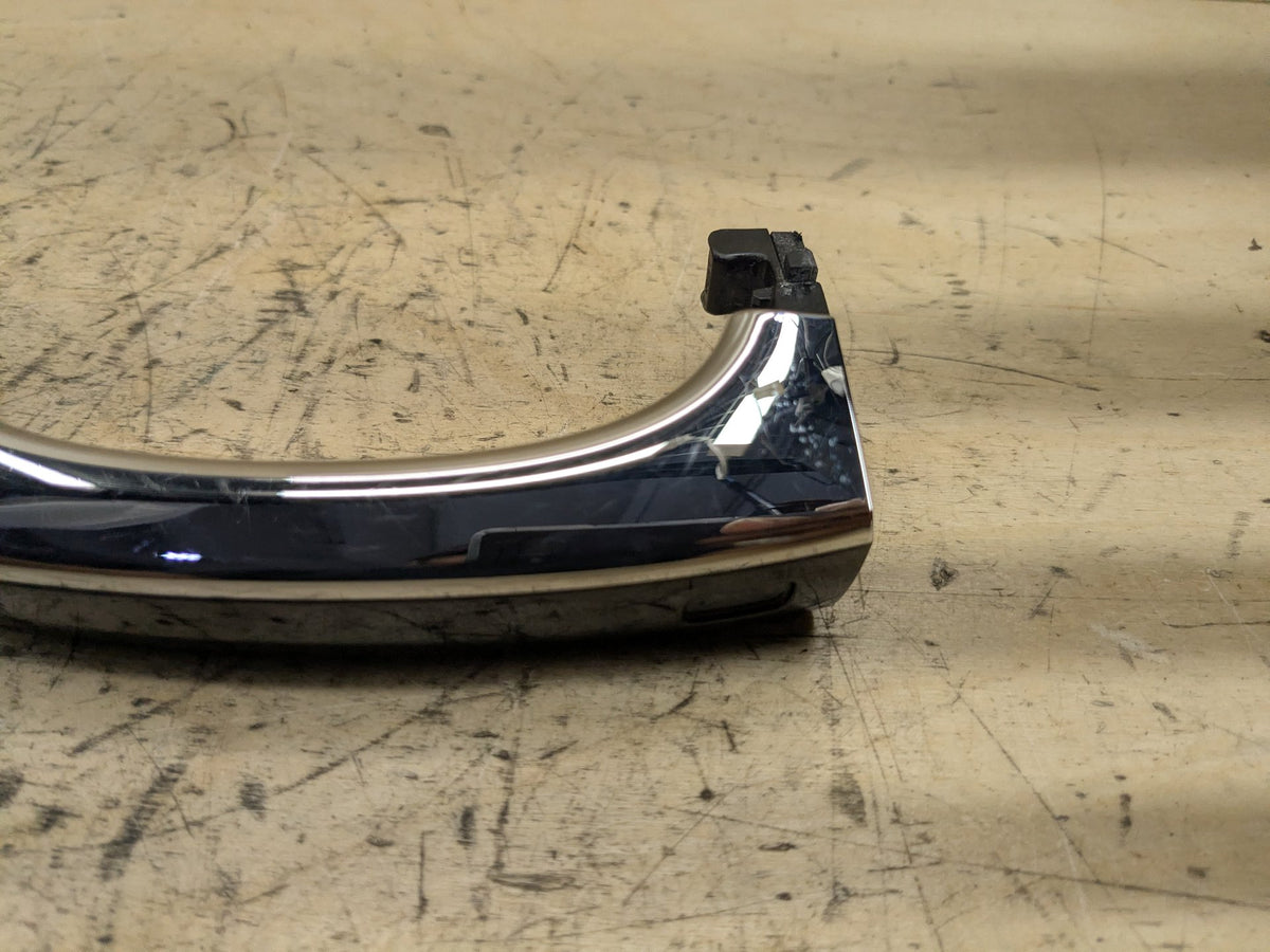 2012-2018 Audi A6 C7 Left Driver Door Handle w/ Comfort Access 4H0837205C
