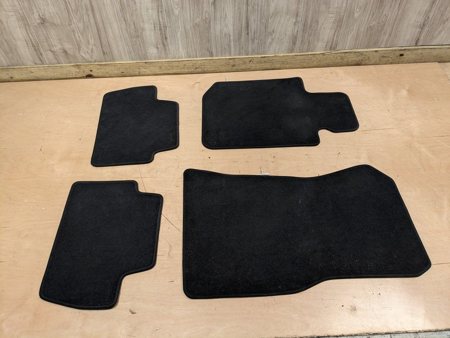 2023 - 2026 BMW M2 G87 Front Rear Left Right Mat Carpet Floor Mats SET 5A0C4D6 S58B30T0