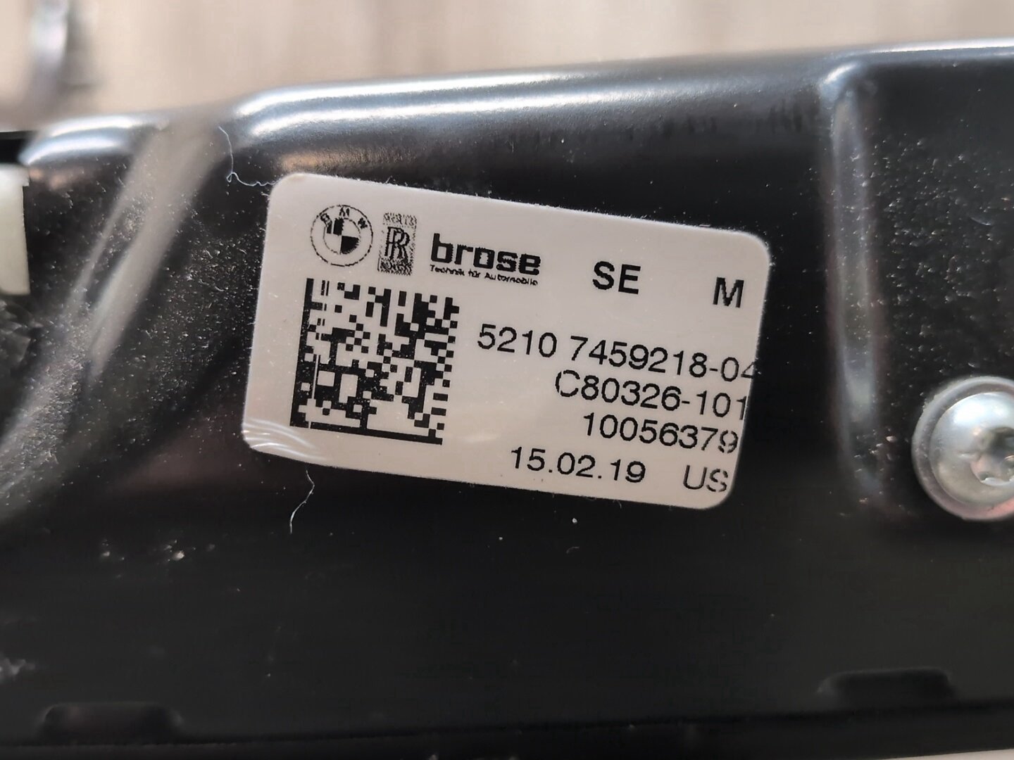 2019 - 2026 BMW X5 G05 Front Right Passenger Seat Lower Track Frame Assembly 7459218 N63B44M3