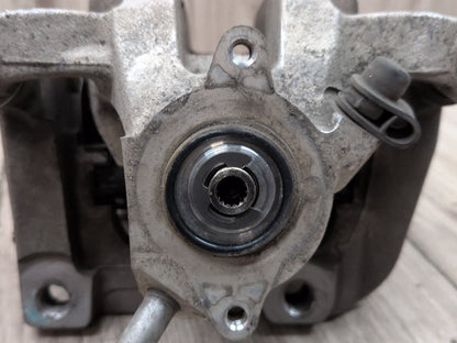 OEM BMW G20 G22 G23 G26 G42 330 M340 430 440 REAR Right Passenger Brake Caliper