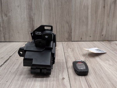 08-17 OEM Audi A4 A5 Q5 S4 S5 SQ5Console Ignition Switch Key Slot Starter w/ Key
