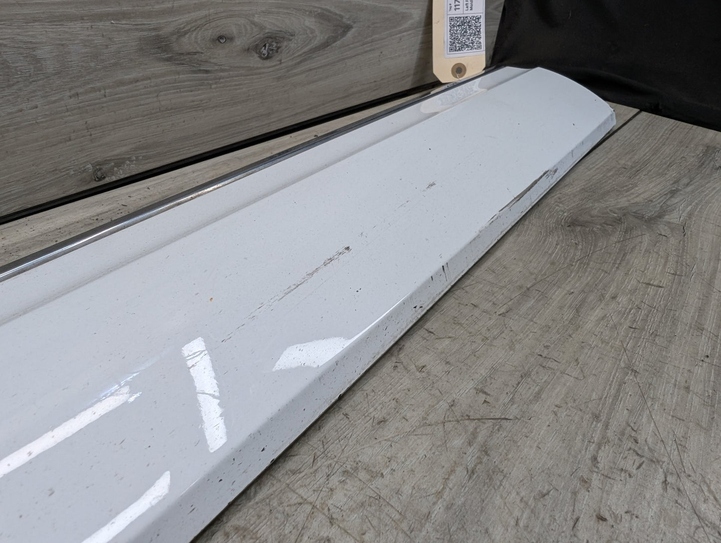 2009 - 2017 Audi Q5 8R Front Left Driver Exterior Door Trim Molding 8R0853959L EA888