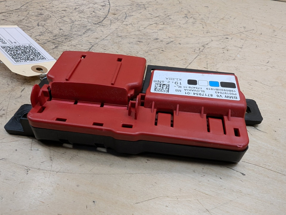 19-26 BMW X5 G05 Rear Battery B+ Terminal Junction Fuse Box 8717954 OEM