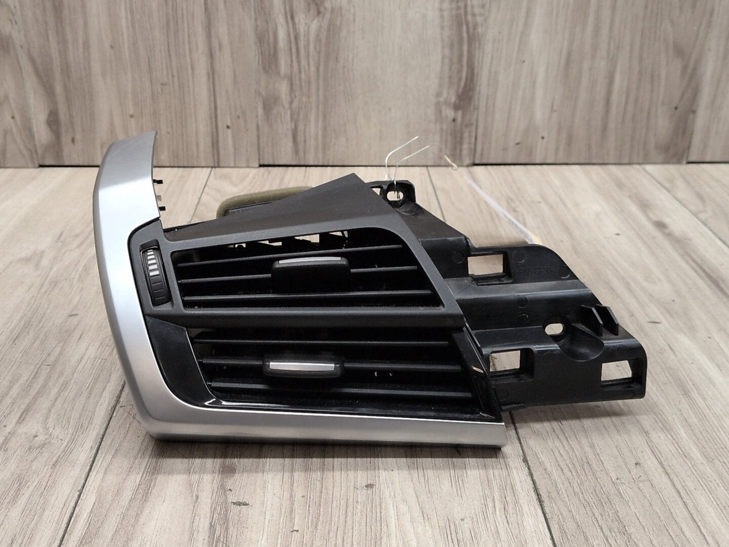 14-19 OEM BMW F15 F16 F85 F86 X5 X6 X5M X6M Left Driver Dash AC Air Vent Grille