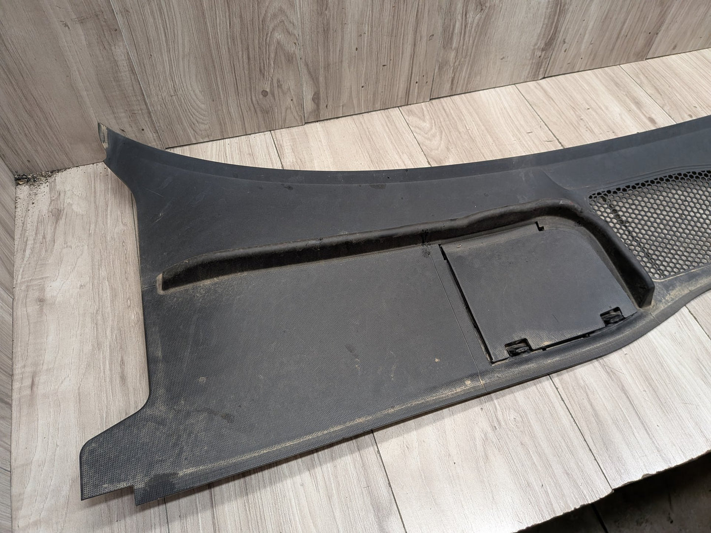 17-25 OEM Audi A4 A5 S4 S5 Front Windshield Cowl Cover Vent Grille 8W1819403