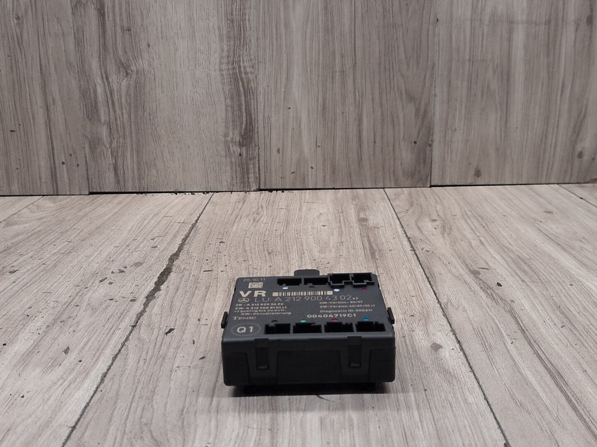 09-12 OEM Mercedes-Benz E550 W212 Front Right Passenger Door Control Module