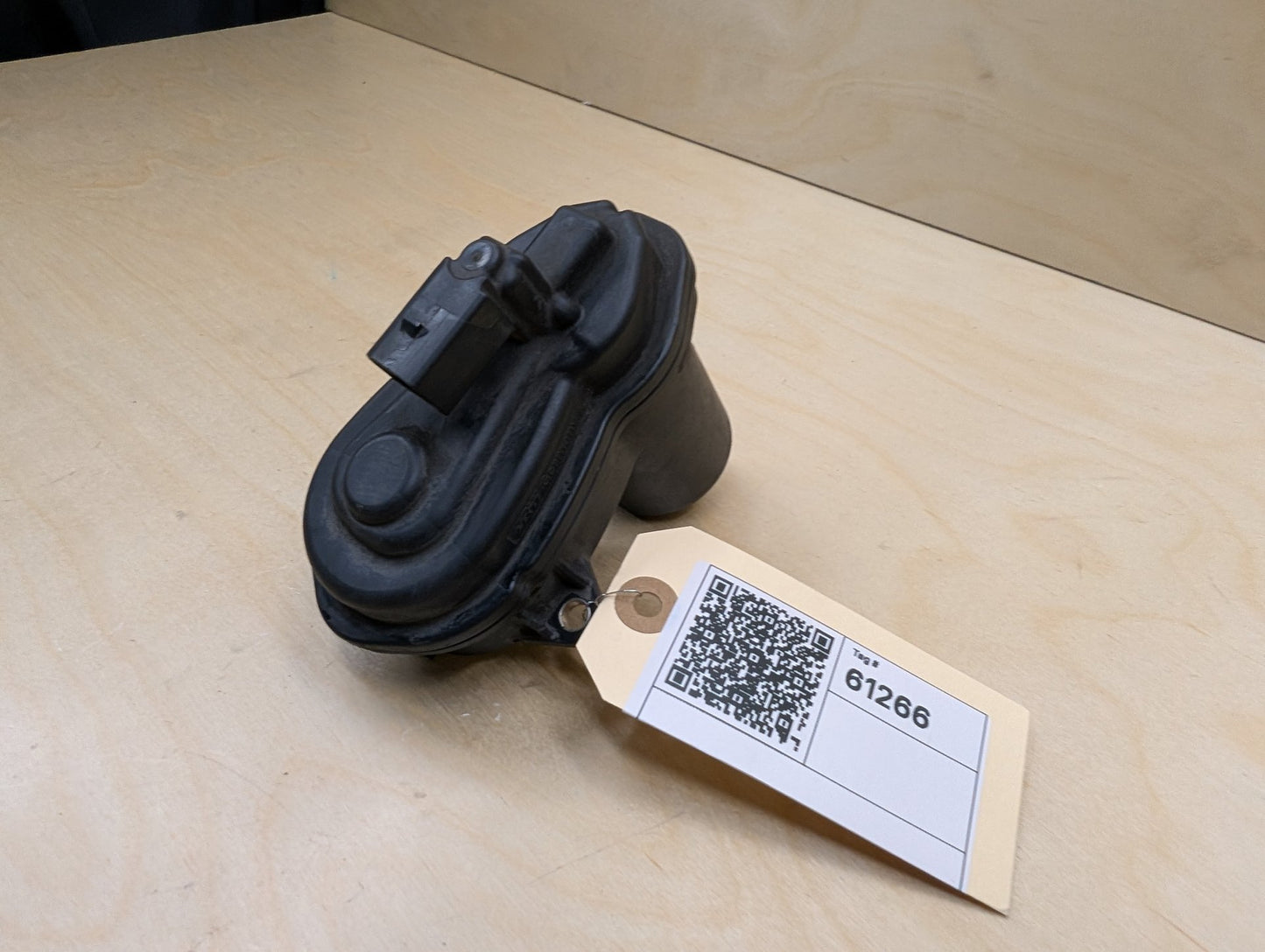 2018-2024 BMW X3 G01 Emergency Brake Actuator 32358535B