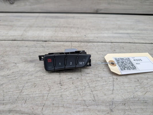 2008 - 2017 Audi S5 8T Front Left Driver Seat Memory Switch 8T0959769