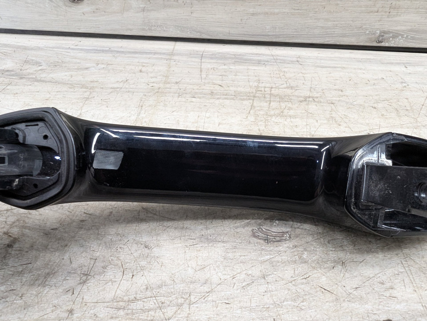 2018 - 2024 BMW X3 G01 Front Left Driver Exterior Door Handle 7470569 B46B20O1