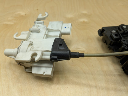 16-22 OEM BMW G11 G12 FRONT LEFT DRIVER Side Door Lock Latch Actuator SOFT CLOSE