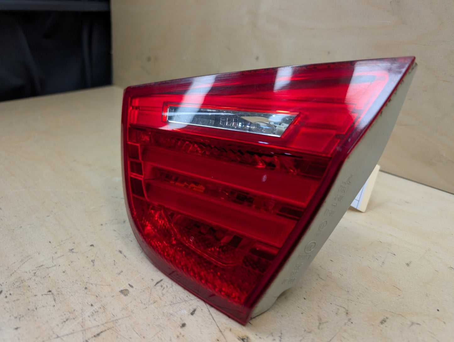 09-11 OEM BMW E90 328 335 M3 LCI Rear Right Passenger Trunk Inner Tail Light