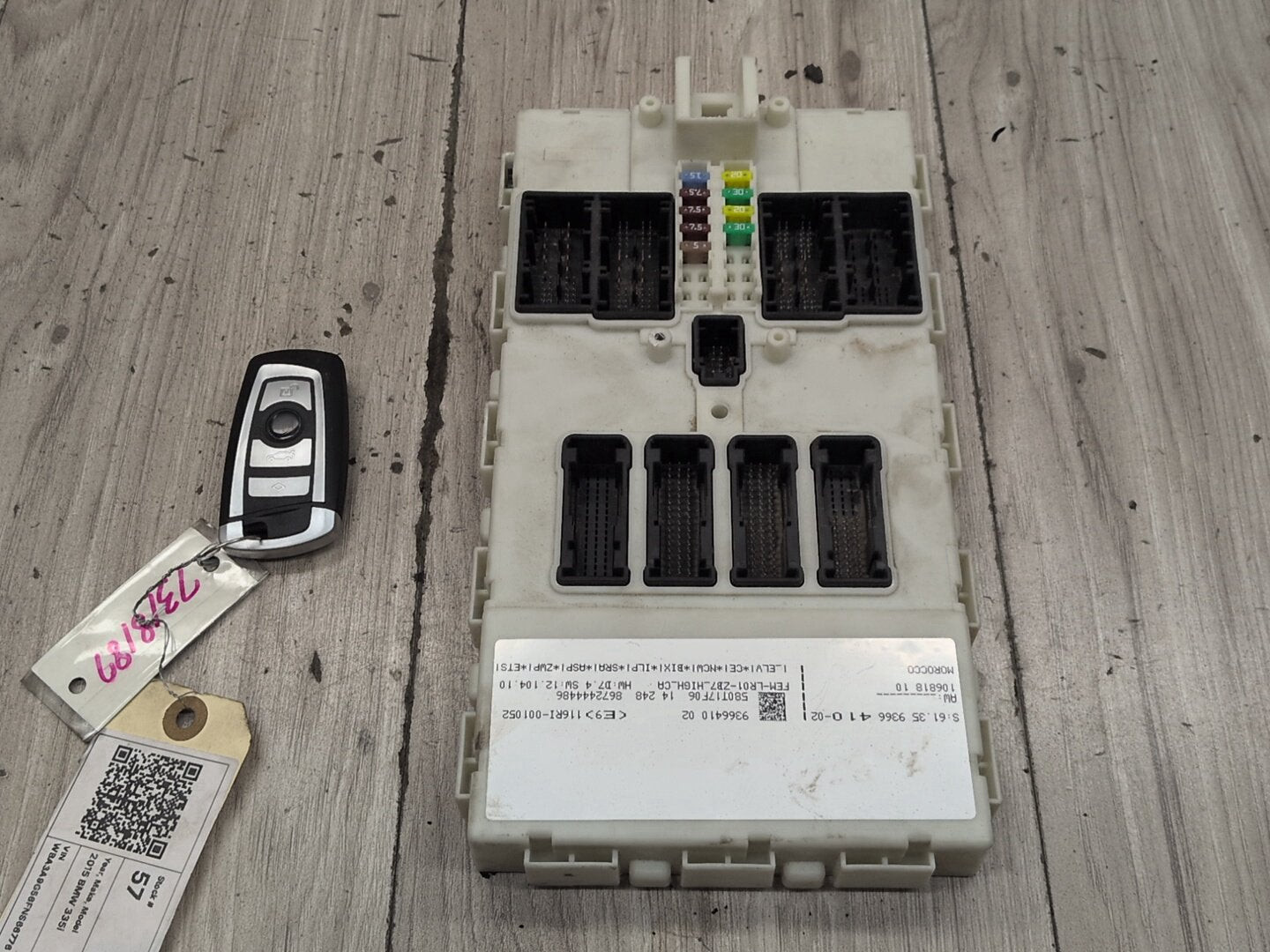 2012-2018 BMW 335i F30 Bdc Body Domain Fem Control Module w/ Key 9366410