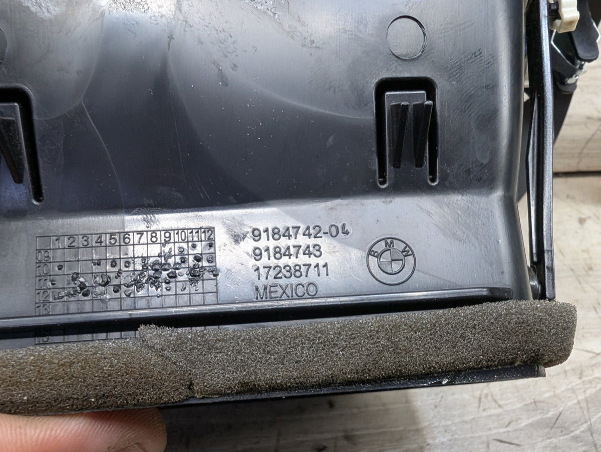 2011-2017 BMW X3 F25 Dashboard Dash Board Middle Center Air Vent 9184743 OEM