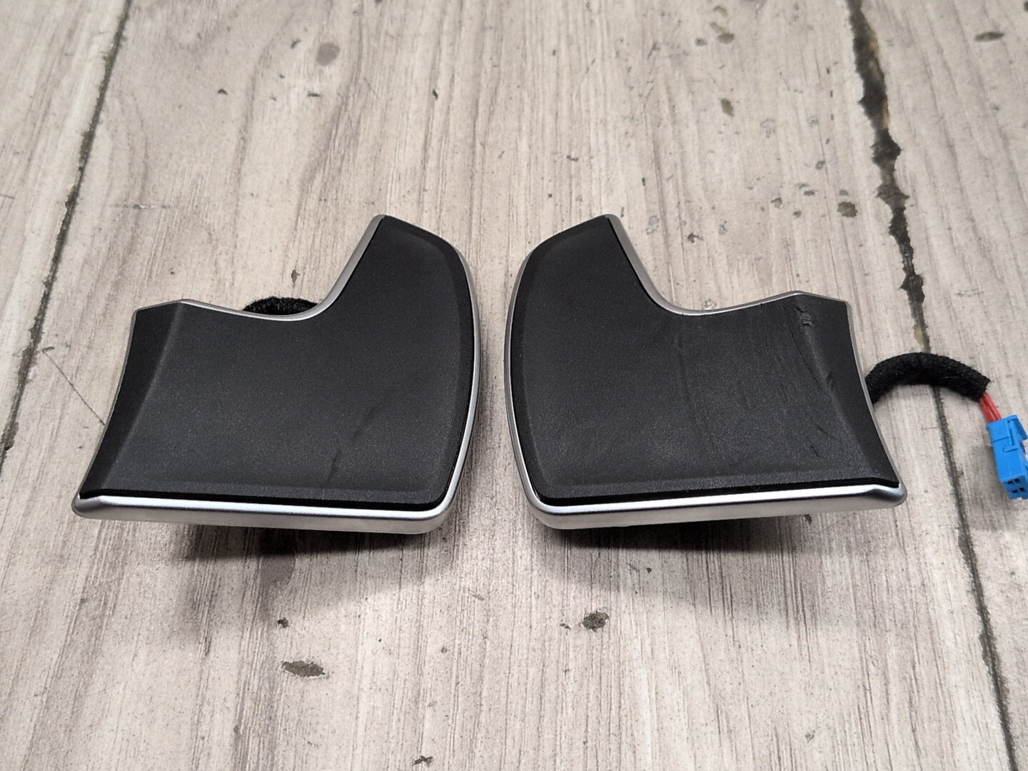 OEM BMW F44 G01 G05 G12 G20 G26 G30 Left Right Steering Wheel Paddle Shifter SET